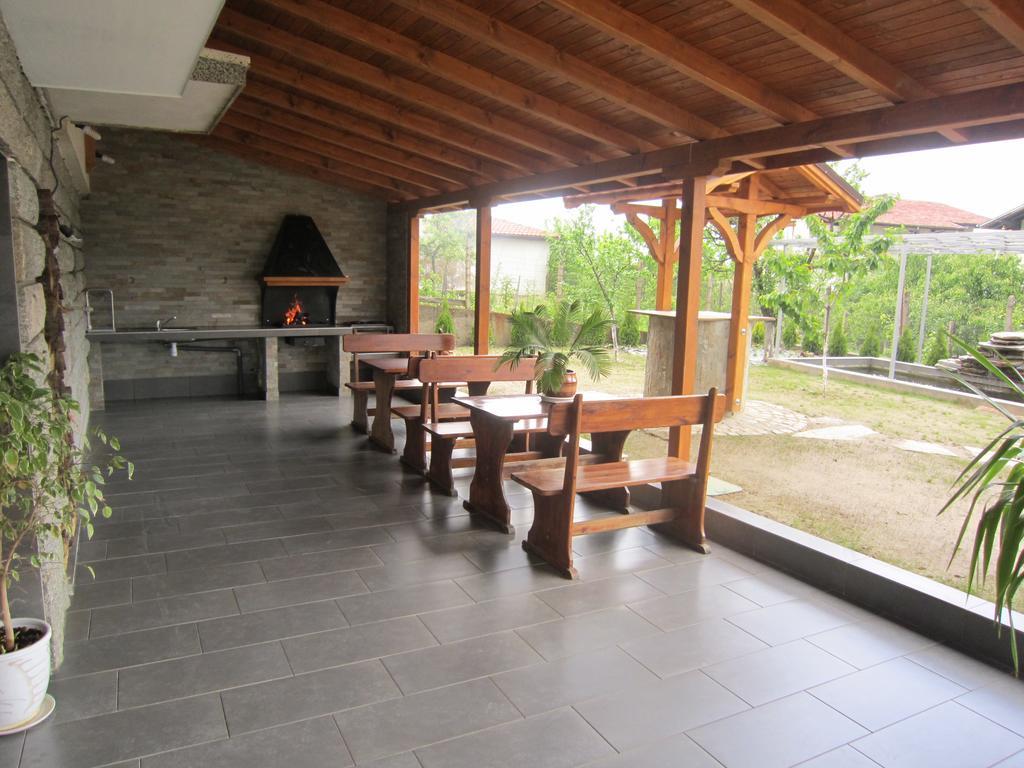 Slavina Guest House Saparewa Banja Exterior foto